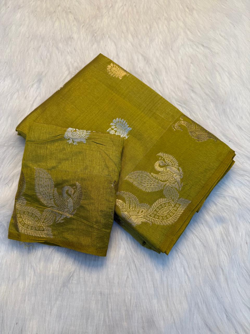 Royal Mahendi Soft Tussar Silk Saree with Chit Pallu & Running Blouse