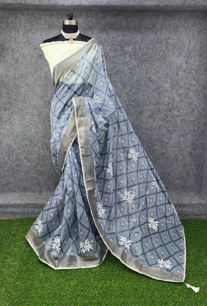 Elegant Printed Saree with Floral Buti Design - GREY & WHITE