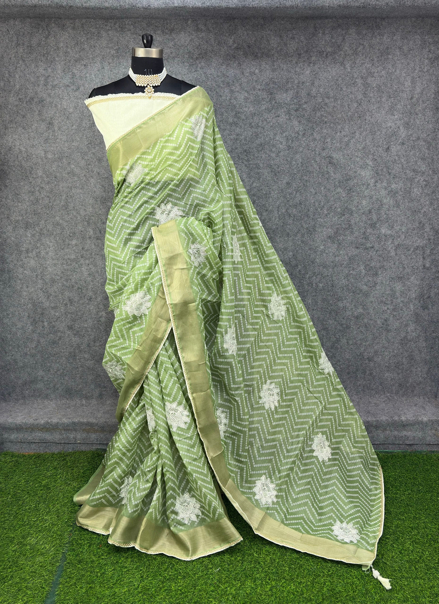 Elegant  Zigzag Designer Saree with Floral Buti Work - PISTA & SILVER